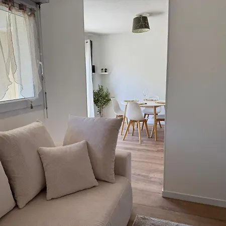 ღ Hibiscus - Terrasse, Parking, Jardin Et Wifi アパート *