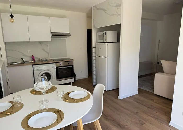 דירה ღ Hibiscus - Terrasse, Parking, Jardin Et Wifi