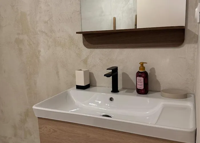 Ღ Hibiscus - Terrasse, Parking, Jardin Et Wifi *